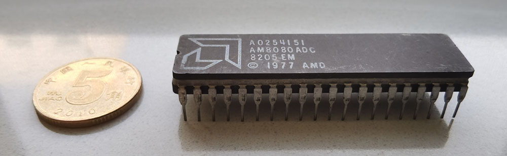 AMD AM8080ADC 侧面