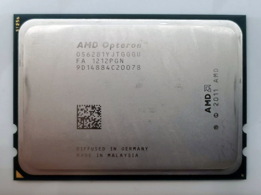 AMD Opteron 6281 正面