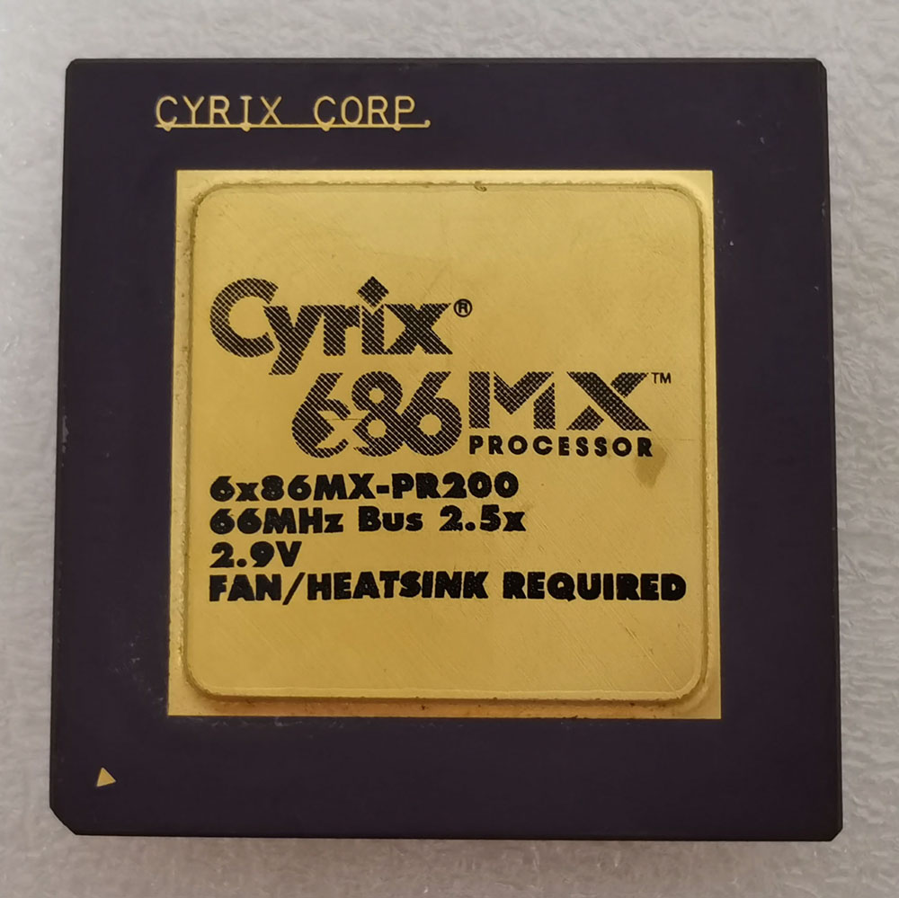 Cyrix 6x86MX-PR200 正面