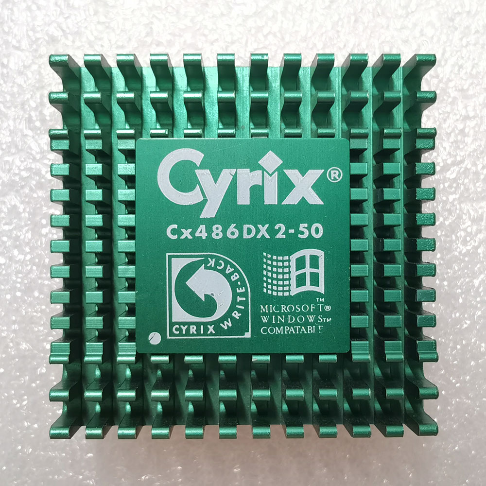 Cyrix Cx486DX2-50 正面