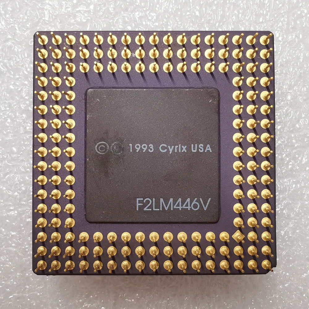 Cyrix Cx486DX2-50 反面