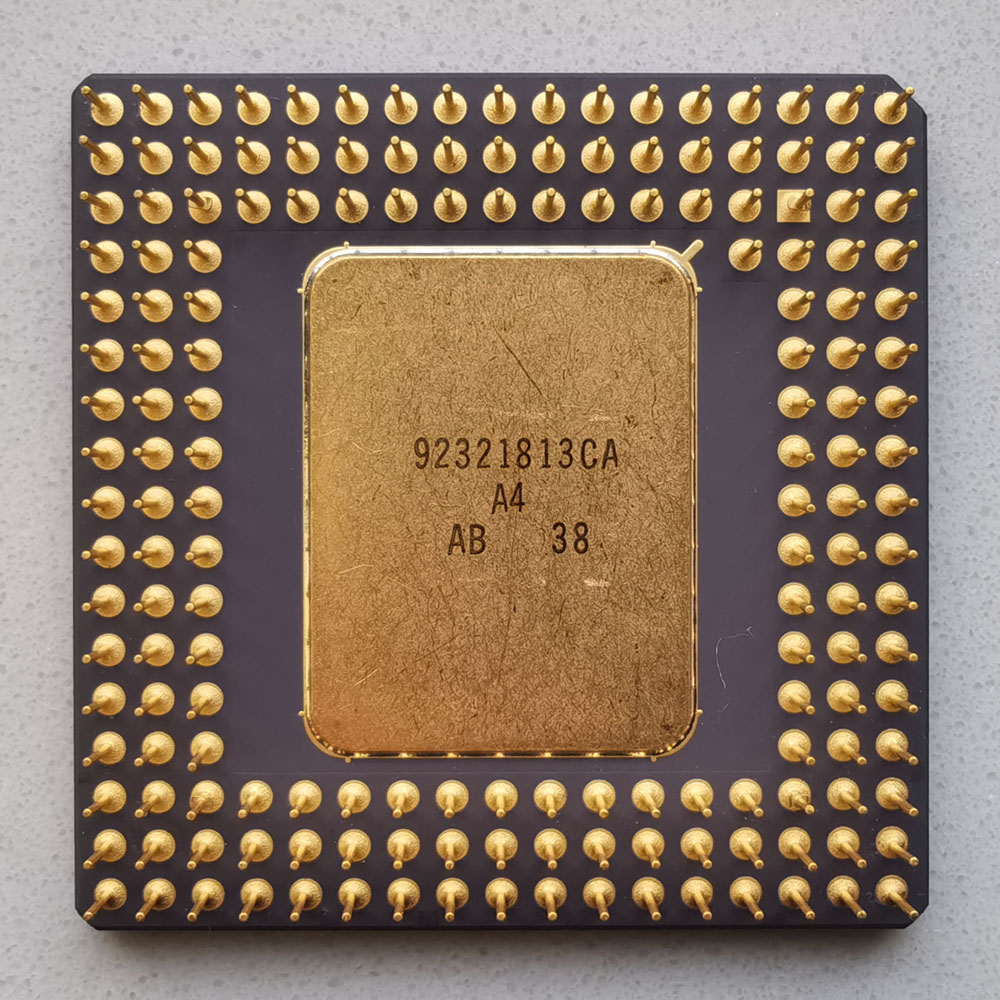 Intel A80487SX 反面