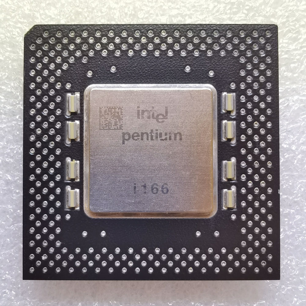 Intel Pentium FV80502166 正面
