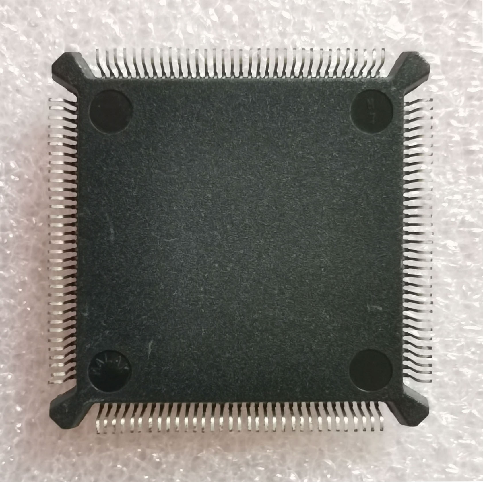 Intel QU80386EX25 TB 反面