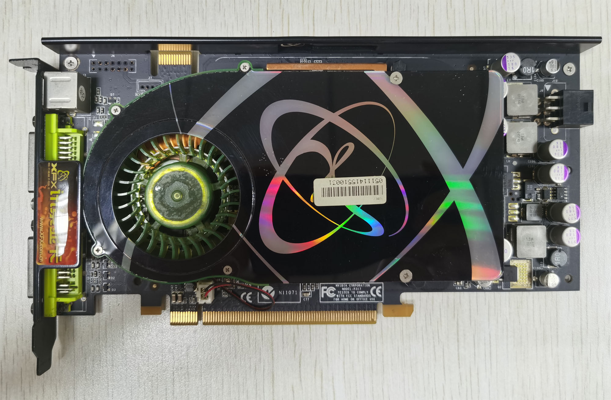 NVIDIA GeForce 7800GT 正面
